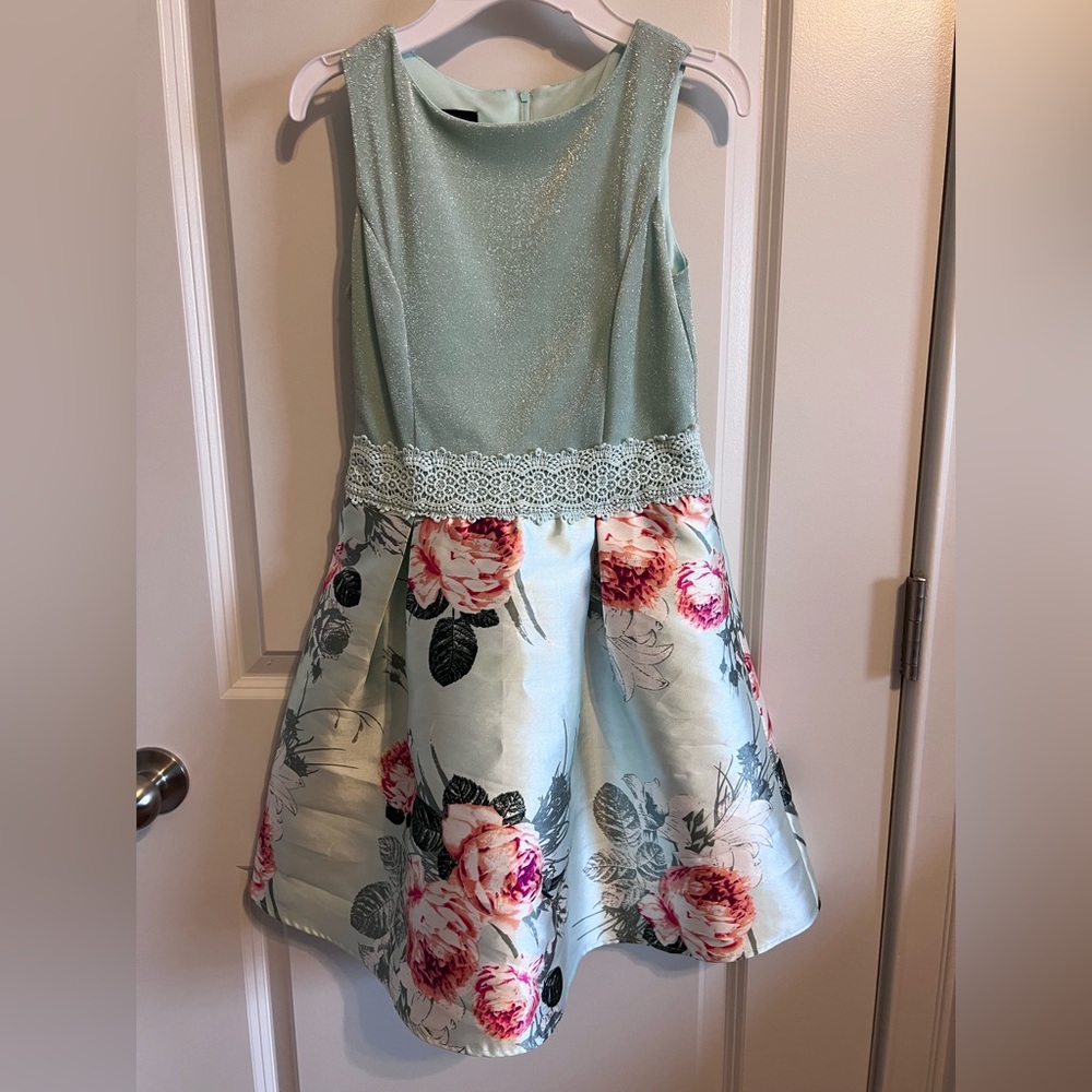 BCX Girl size 12 dress